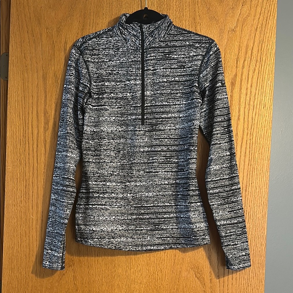 Nike Dri-Fit Women's Black and Gray Half-Zip Top